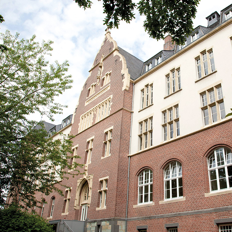 Das Süchtelnder Gebäude von vorne
